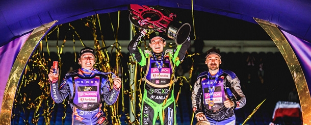 Jazda - 165 - SEC - Podium